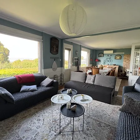 Grande Maison Vue Près Et Nautisme Honfleur